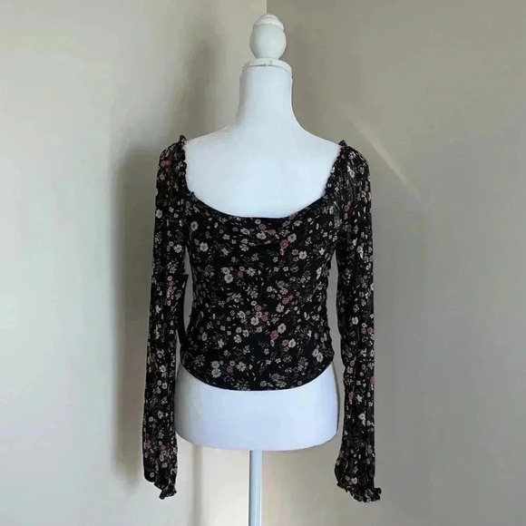 Almost Famous Black Floral Long Sleeve Crop Top With Built-in Bra - Picture 8 of 14